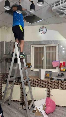 專業服務團隊 - 搬運廢棄物垃圾