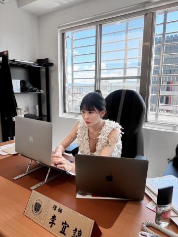 李宜諪律師（仙塔律師） - 