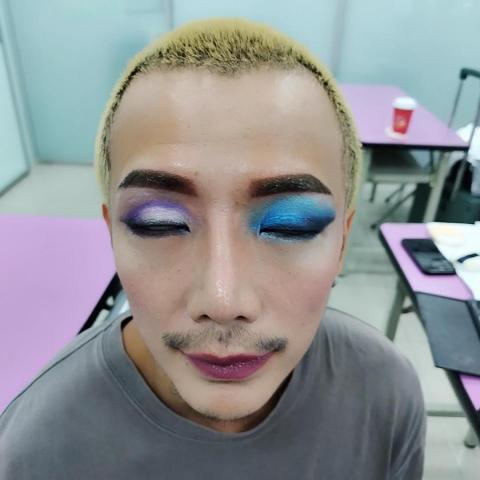 藍海美容美學技導 - 上課