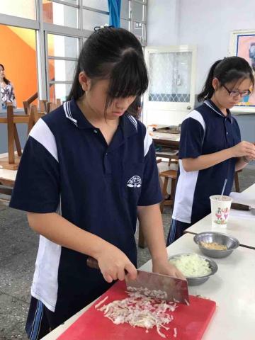 李宛芯 - 中餐丙檢練習