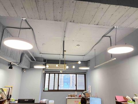 印象水電空調工程行 - 辦公室燈具 印象水電空調工程行 - 辦公室燈具