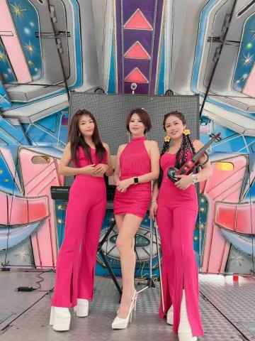 主持人🎤菈菈 - 