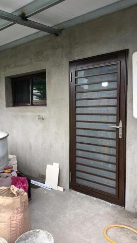 上泰工程行 - 泥作三合一通風門及廚房橫拉窗