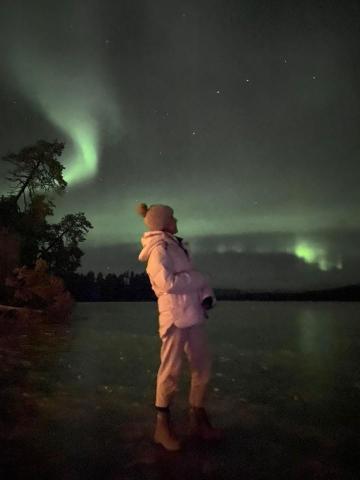 陳蓉 - 芬蘭聖誕老人村極光