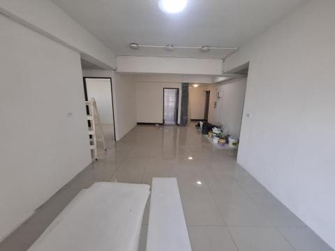 修家工程 - 油漆施工完 整理環境