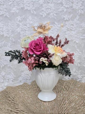 貝拉公主花藝 - 客訂羅馬風永生花禮