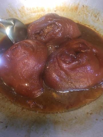 曹書偉 - 醬蹄膀