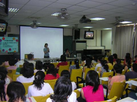 Jamie Hung - 050608 英文繪本研習