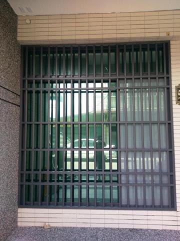 上泰工程行 - 防盜穿梭管安裝