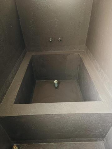 陳柏宇 - 浴廁牆面彈性防水材 浴缸邊角抗裂格子菱網補強