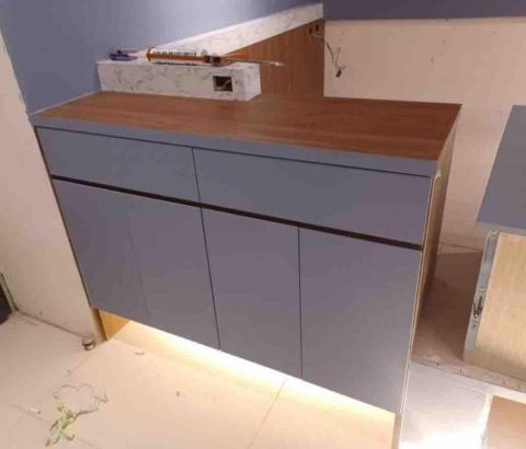 J&V 油漆工程行 - 系統櫃改色