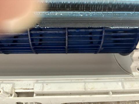 王振宏 - 內機清洗