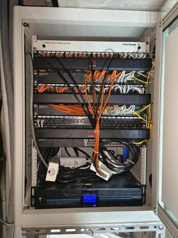 提供台中弱電代工服務的專家胡耀翔