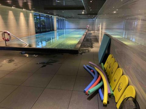 小佳教游泳健身體適能 - 