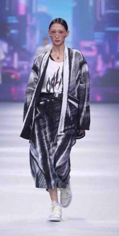 楊岱璇 - 時裝周 梳化造型