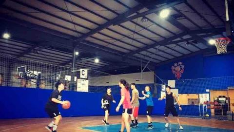 小佳教游泳健身體適能 - 