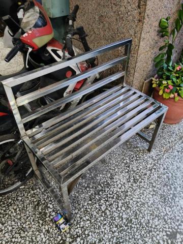 于師傅 - 商家店外鐵椅 于師傅 - 商家店外鐵椅