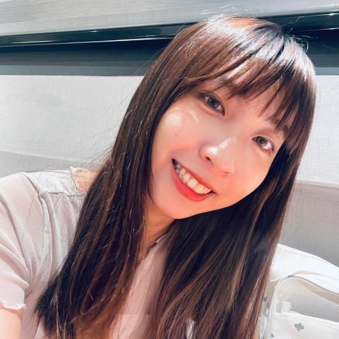 提供黏土家服務的專家張藝齡