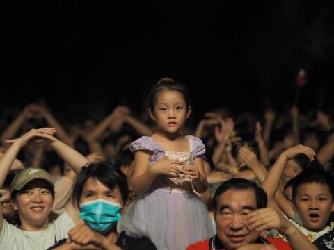 捌叁式 - 紙風車活動副手拍攝