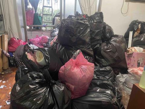 小香  - 垃圾打包 小香  - 垃圾打包