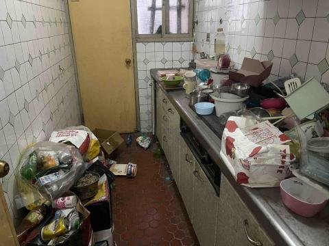 小香  - 退租垃圾打包前 小香  - 退租垃圾打包前