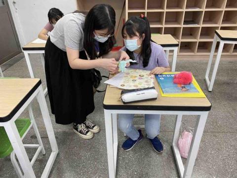 曹又心 - 國中課後輔導