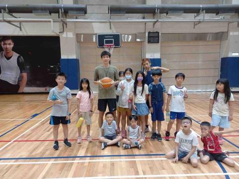 古庭瑋 - 新科國名運動中心籃球教練