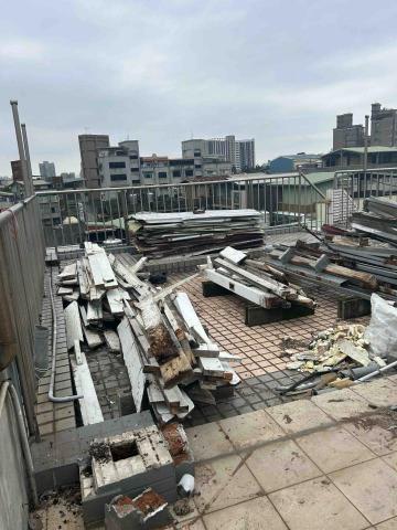 好工人拆除裝修團隊 - 羅斯福路五段待命