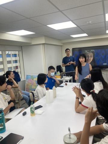 蕭郁祺/德語教師/專精各等級德語考試 - 