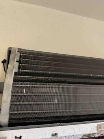 何品家 - 大金冷氣室內機鰭片清洗後