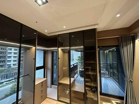 智巨設計工程有限公司 - 開放式更衣室