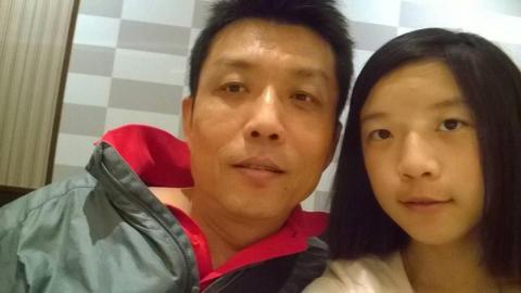 提供人工草皮服務的專家李坤成 （米國隊長）