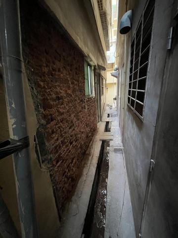 兆霖工程行吳宗霖 - 污水牆面內縮