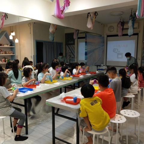 誠十創意 - 夏令營兒童手作 誠十創意 - 夏令營兒童手作