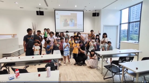 誠十創意 - 八德置地廣場購物中心親子手作課程 誠十創意 - 八德置地廣場購物中心親子手作課程