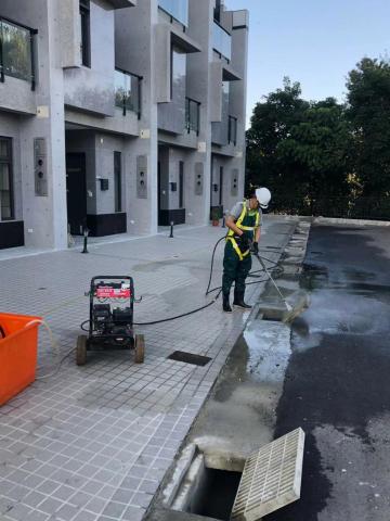 億圓環工｜台中清潔公司｜免費到府估價｜台中清潔/台中清潔推薦 - 排水道汙泥清潔