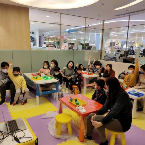 誠十創意 - 忠孝SOGO百貨親子手作課程 誠十創意 - 忠孝SOGO百貨親子手作課程