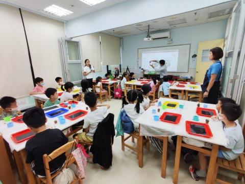 誠十創意 - 安親班兒童手作 誠十創意 - 安親班兒童手作