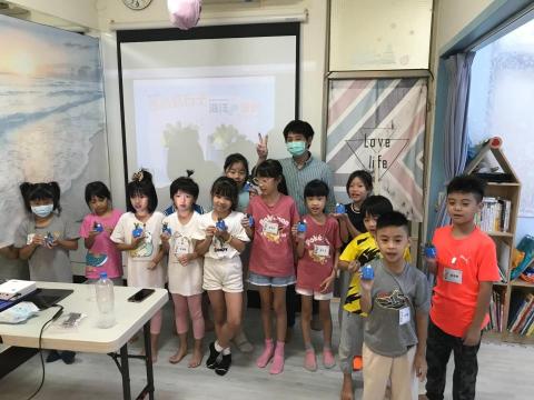 誠十創意 - 與心愛的作品大合照 誠十創意 - 與心愛的作品大合照