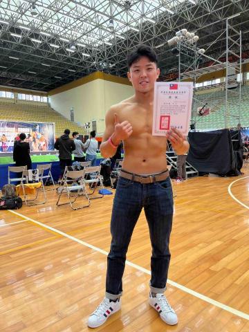 周哲宇 - 備賽學生