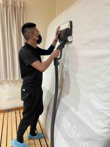 立來清除蟎工作室 - 床墊背面清潔