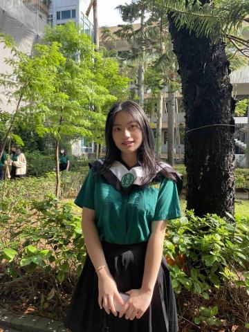 葛心語 - 高中畢業照