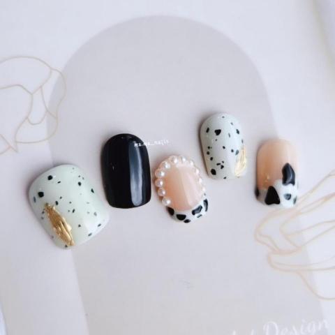 Nailqoo - 可愛乳牛風格