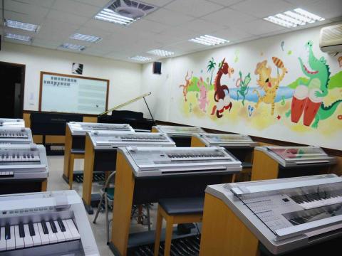 私立百音音樂短期補習班 - 團班教室