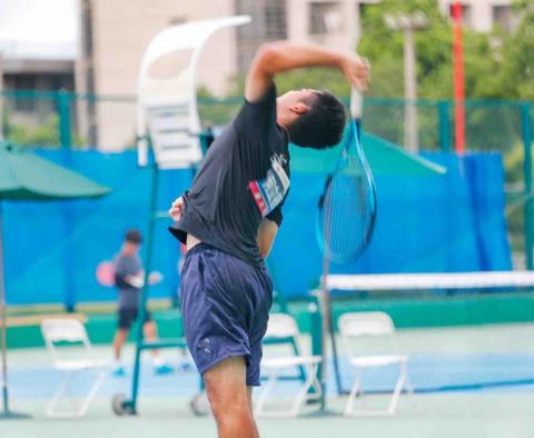 何立梧 （Liwu）tennis - 參與全運會賽事