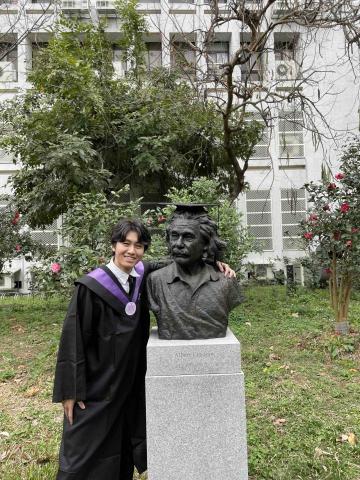 提供實驗中學服務的專家楊承軒-高中物理、國中理化、數學家教