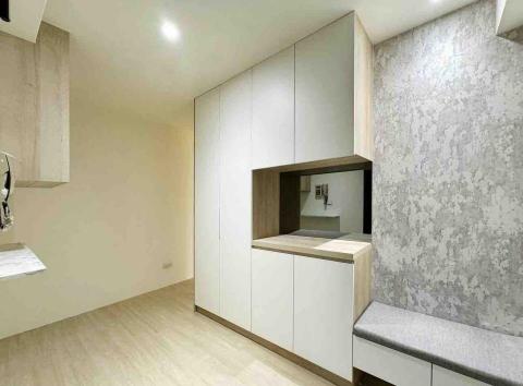 梵森室內設計工作室 - 台中舊屋翻新玄關設計