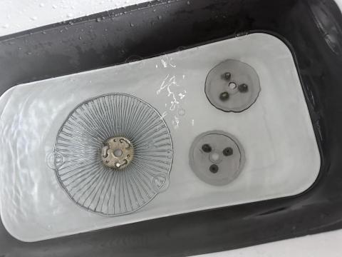 光明居家清潔 - 濾網的清潔.