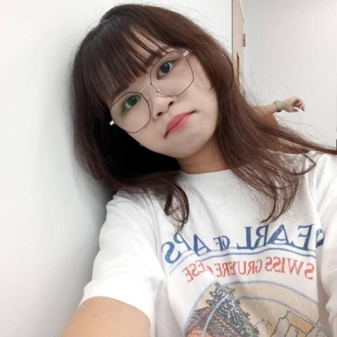 提供學測數b服務的專家曾亭瑄