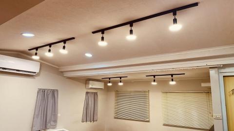 楊明翰 - 軌道燈安裝